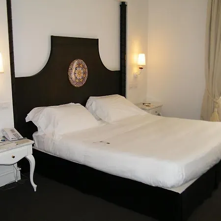 Palace | Esperienze 4* Catania