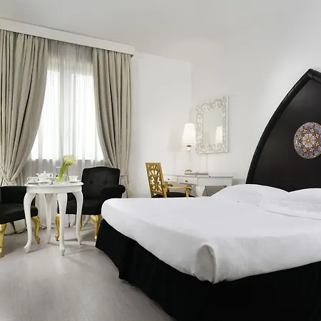 Palace | Esperienze 4*