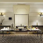 Palace | Esperienze Отель Катания