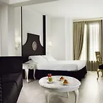 Palace | Esperienze 4* Katania