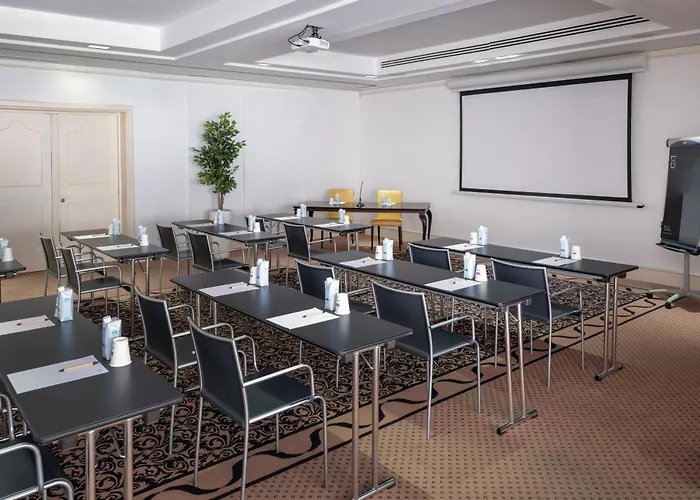 Otel Palace | Esperienze Katanya