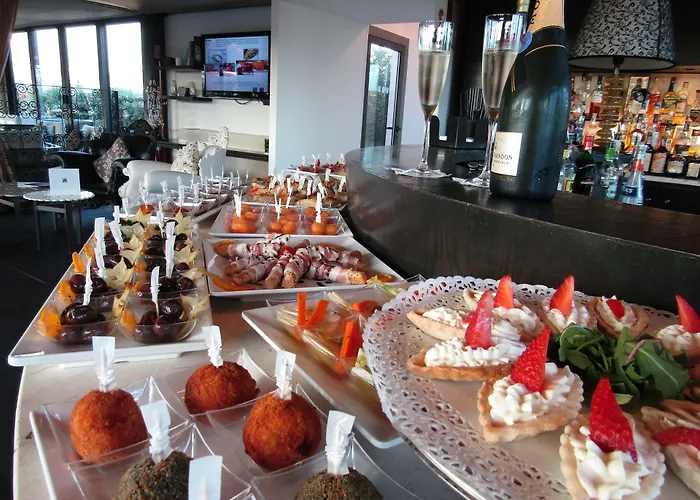 Otel Palace | Esperienze Katanya