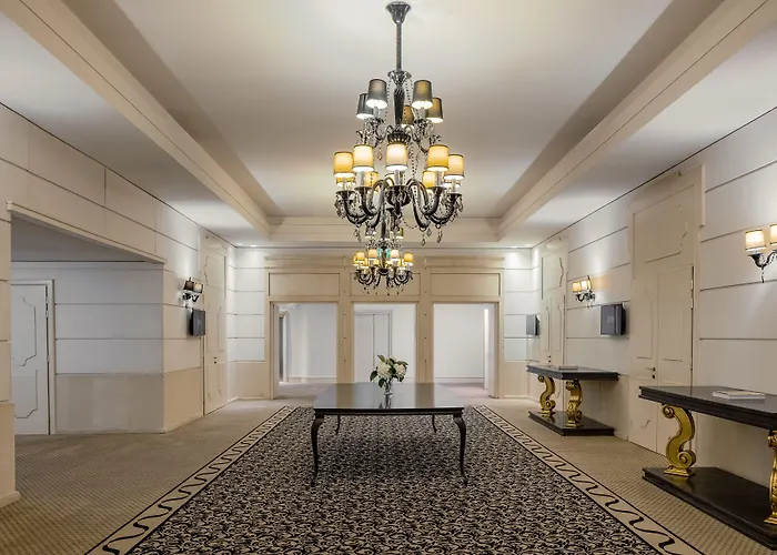 Otel Palace | Esperienze